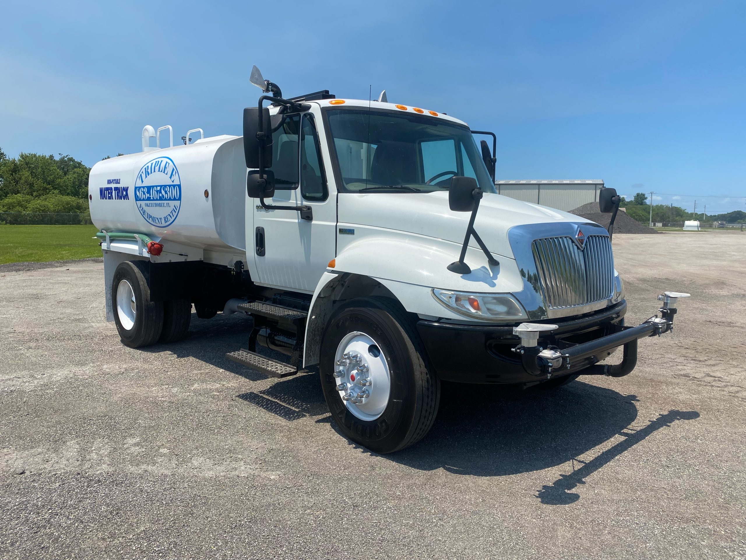 Water Trk (1) Triple E Equipment